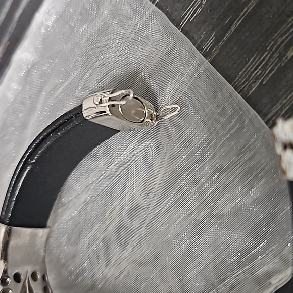 Joan Boyce Edgy Diva Pave/Leather Bracelet - Picture 3 of 5